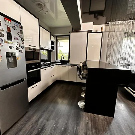 Cu 2 Dormitoare * Köstence